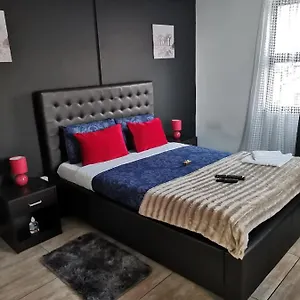 Homestay Ilitha Park, Cape Town